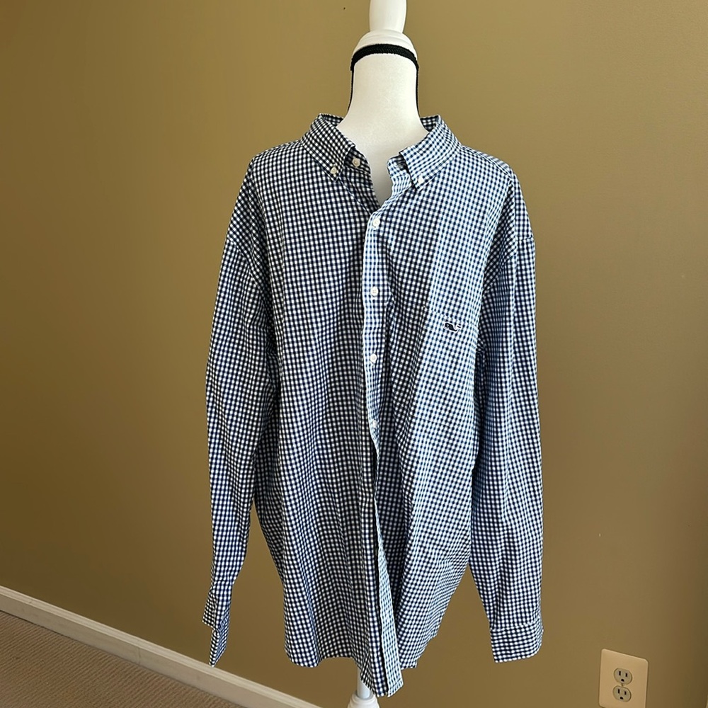 Vineyard Vines Classic fit Tucker shirt